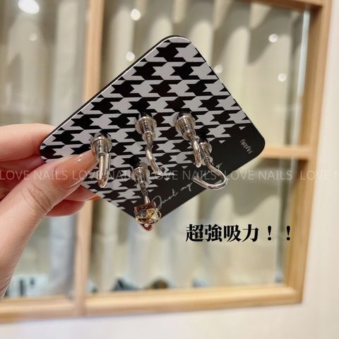 0492c3d930083e6ca14d18bf4d668a4c
