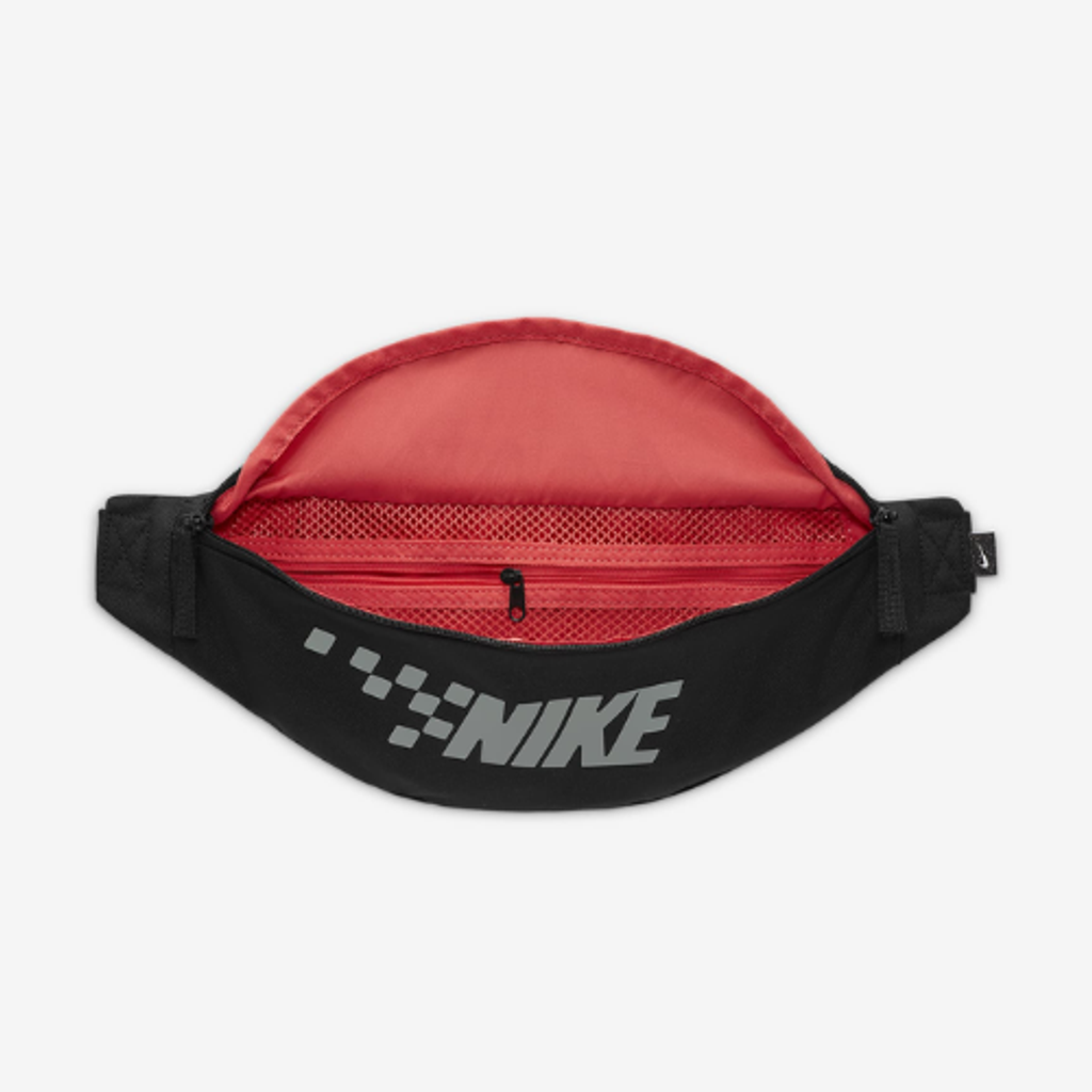 Nike - Heritage Hip Pack 03