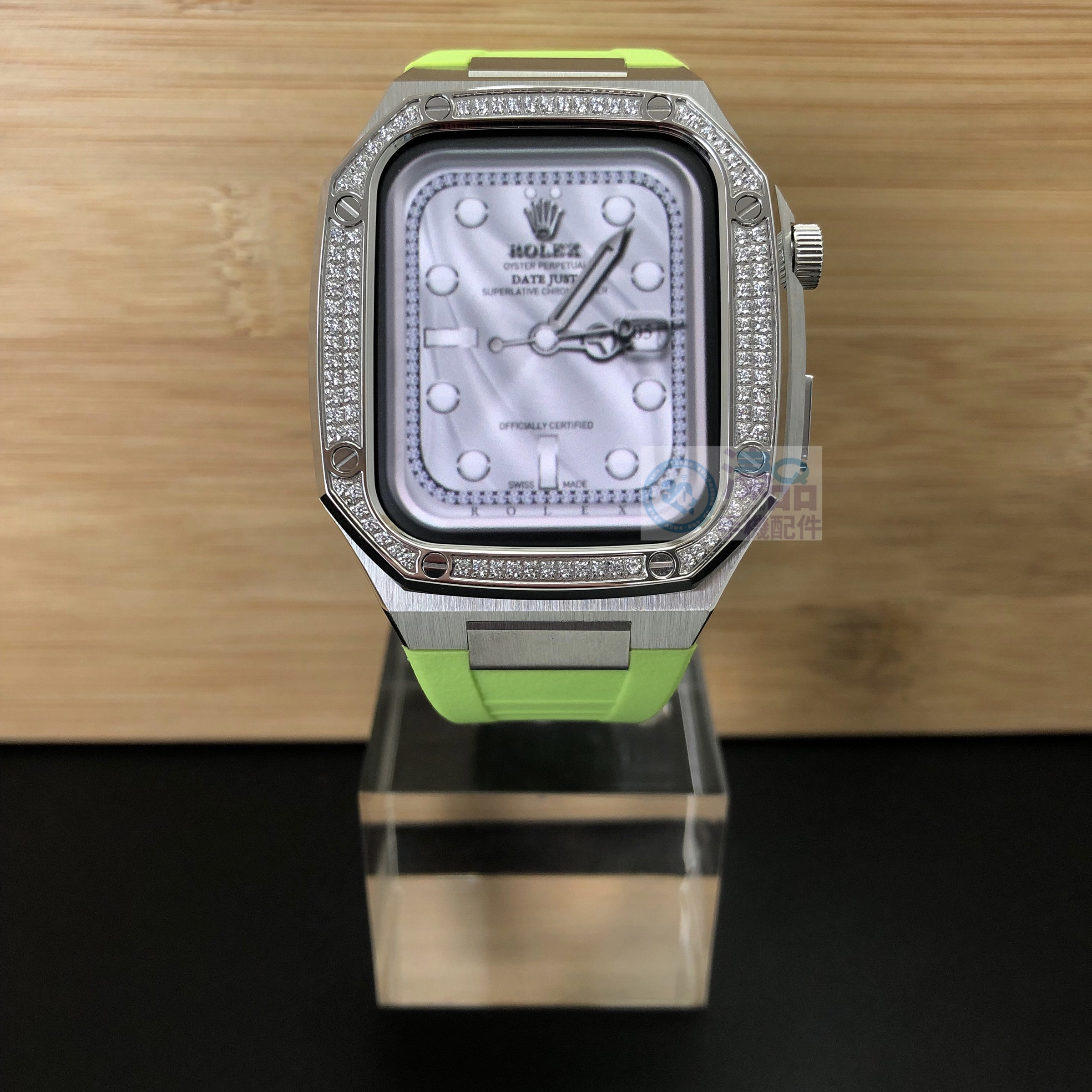 A21D1257-918F-437F-B32C-96E9AEF66FEE