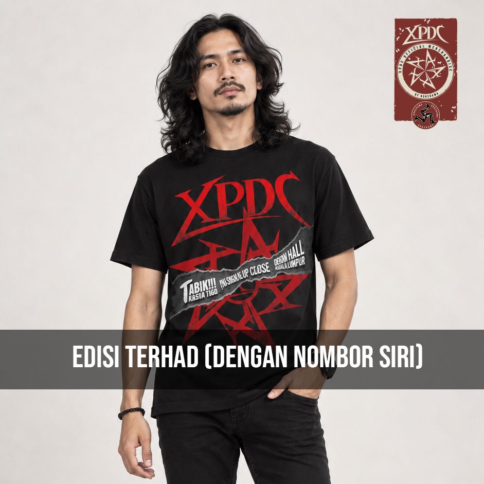 Pandangan hadapan T-shirt XPDC dalam pose berbeza