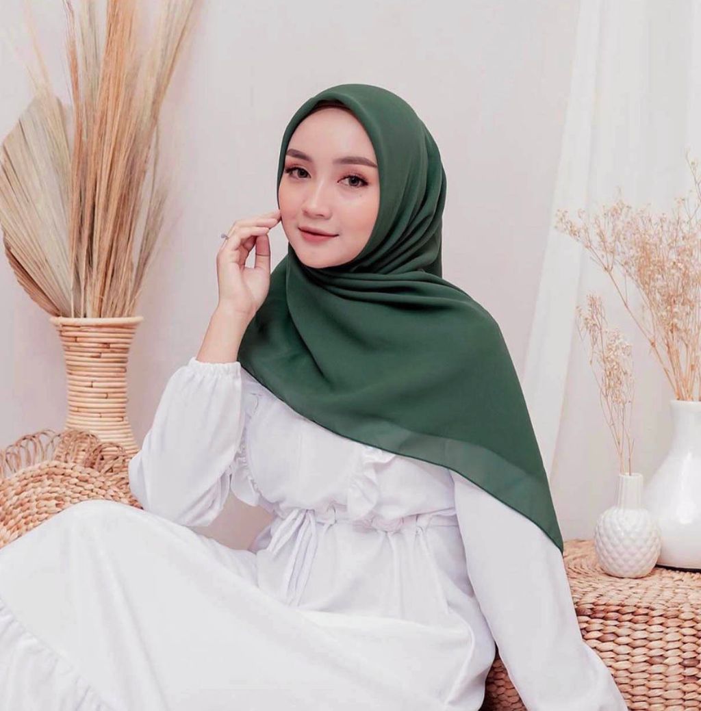 FOREST GREEN