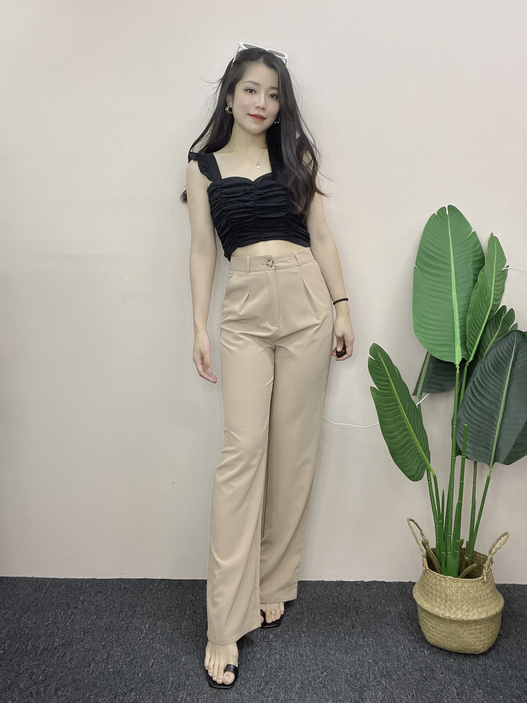 0E6AA403-6985-43F2-85D2-6470BA27AB2B