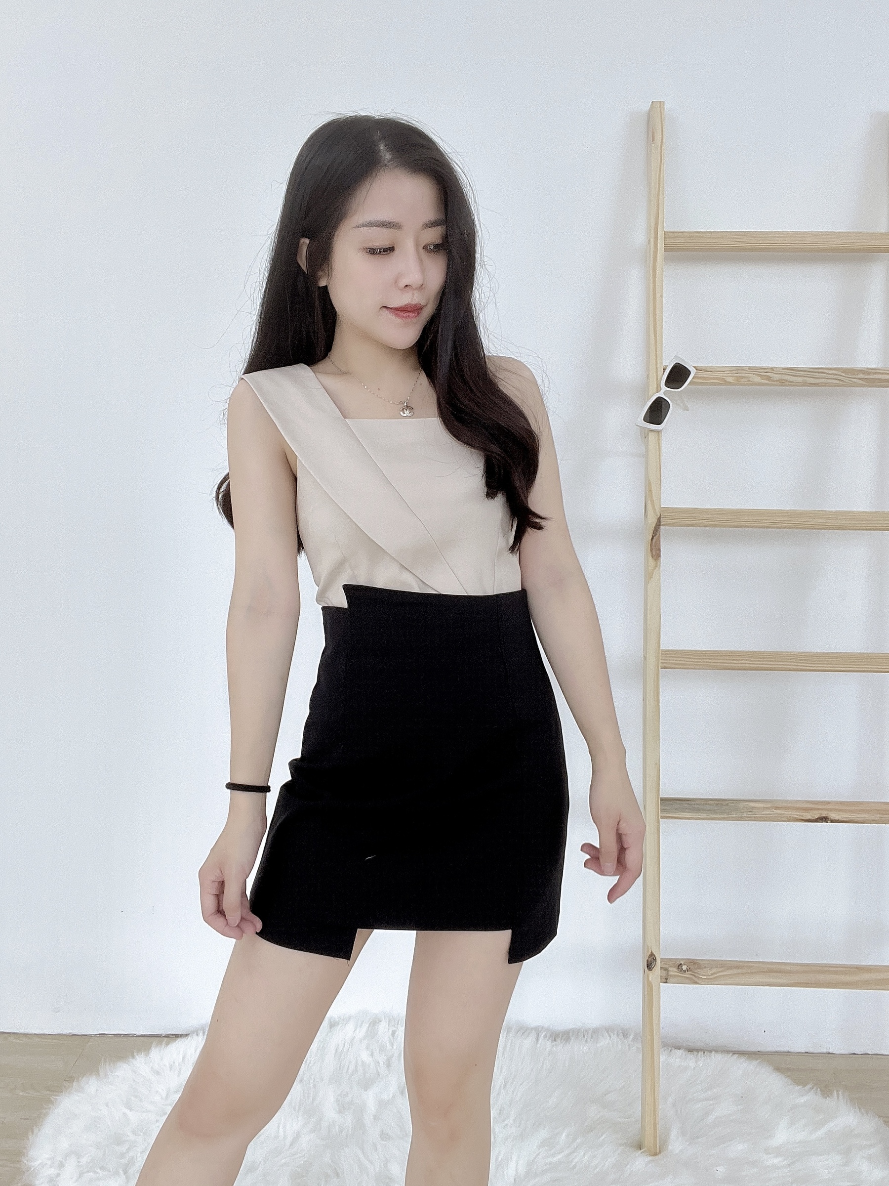 87CF6E8B-E304-480B-BD14-5C2C11BE0A49