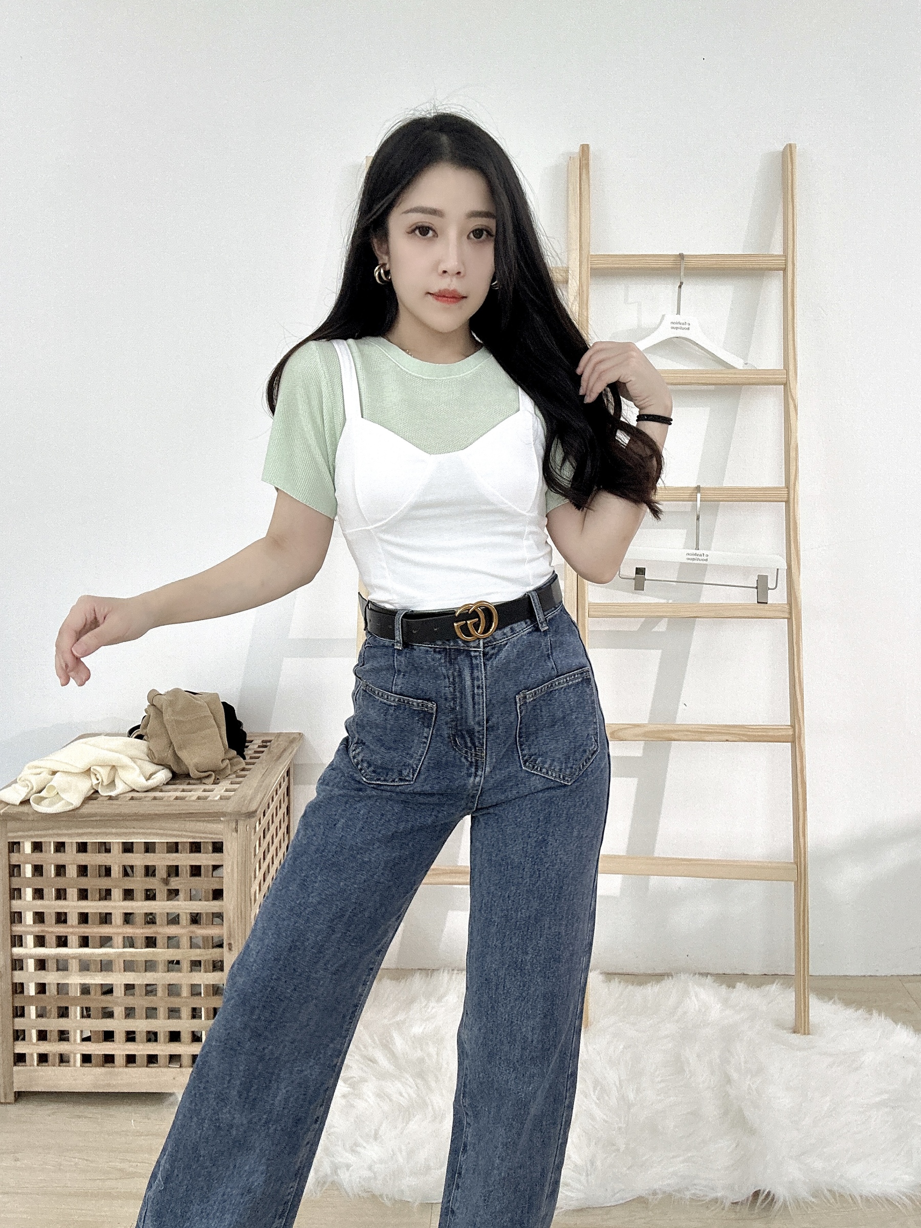 6CEFD65D-037E-45CA-B4AE-70BCCC654231