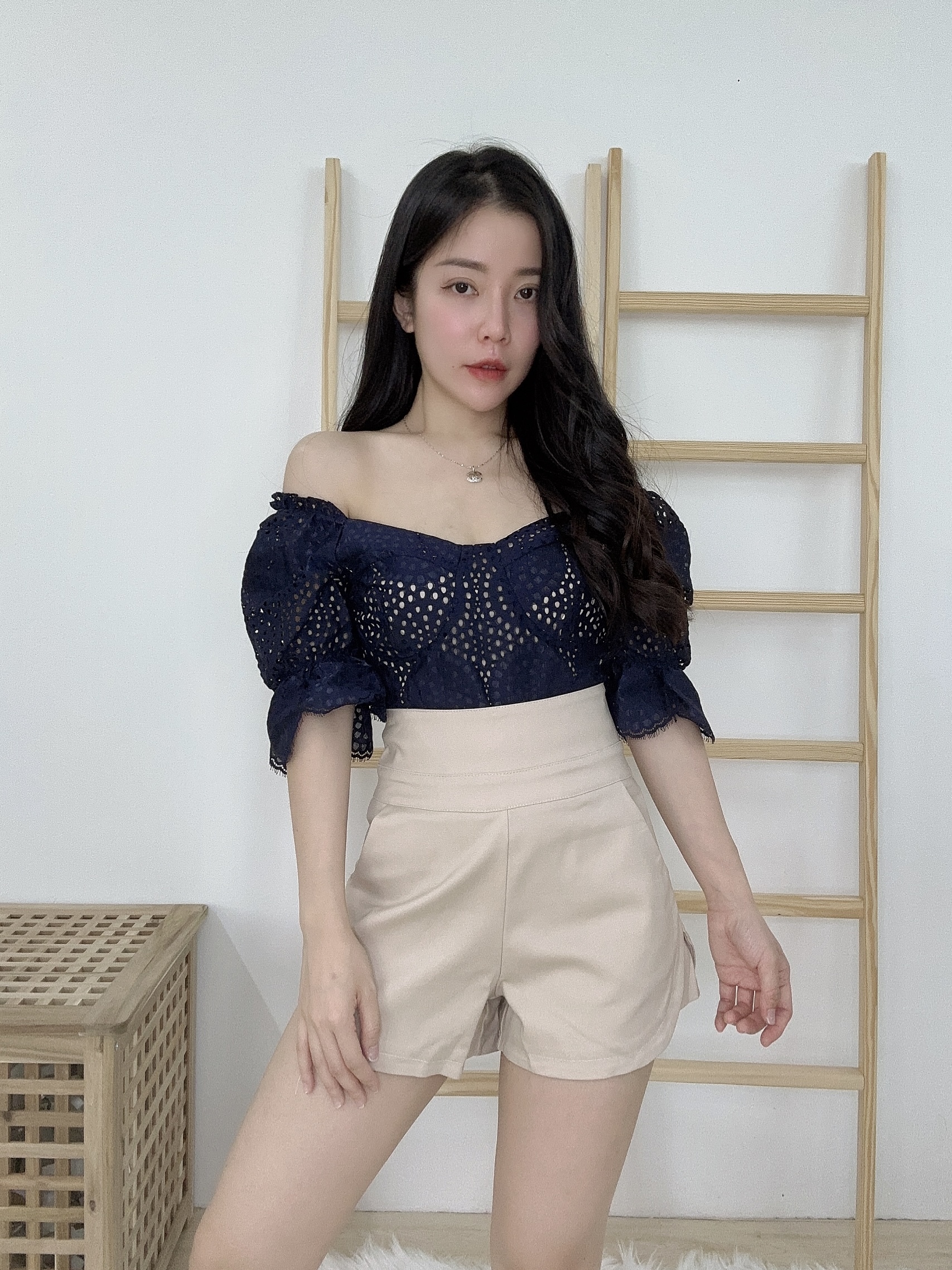 A7EE774E-D0A0-48E4-A131-0E38BC41E9CF