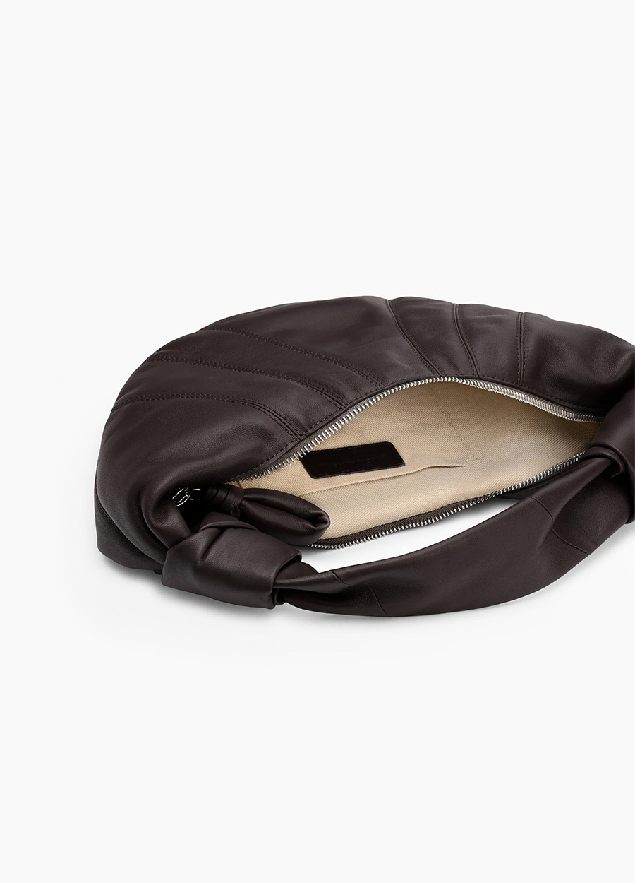 牛角腋下小號-咖-細節-白底