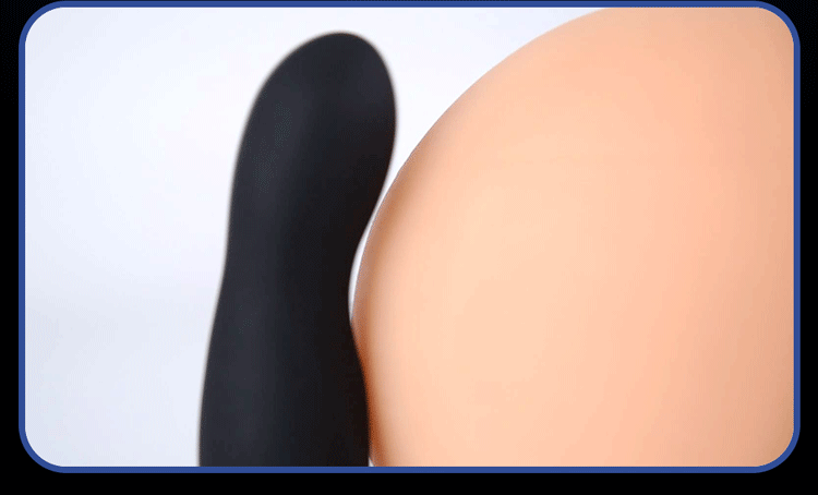 EROCOME 伊珞 X半人馬座前列腺按摩器 - 專為男性 G 點設計的 30 度人體工學黃金夾角。圓潤翹頭前傾設計能輕鬆入體並緊密貼合，精準觸達前列腺，無需頻繁調整角度即可享受快感。