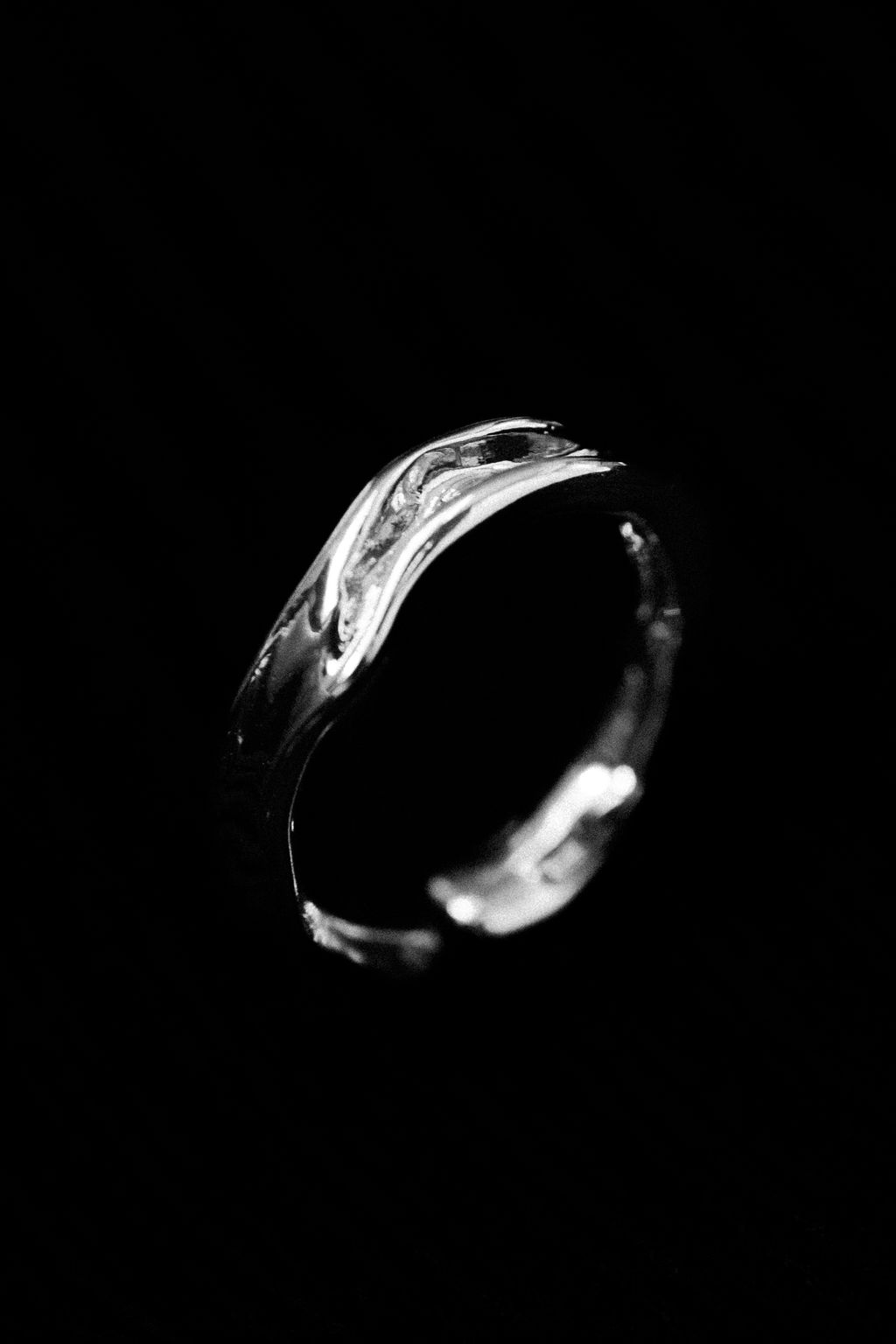 Ava Ring