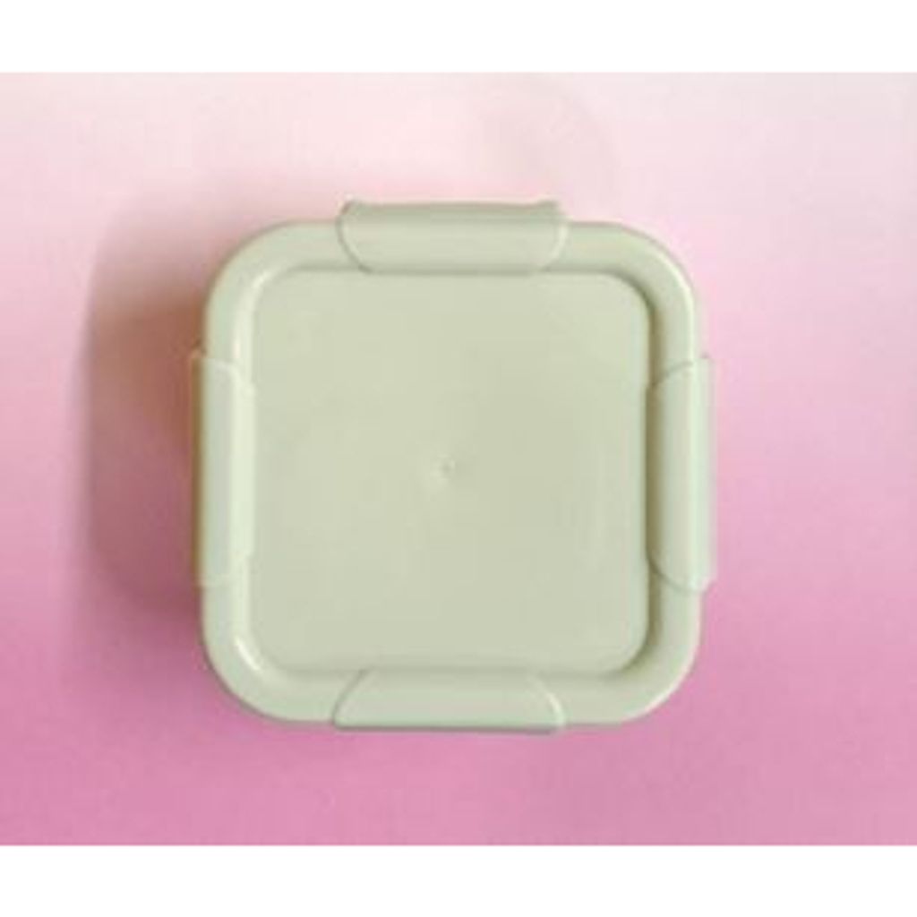 tw-11134207-7r990-llyoly63dwnv06
