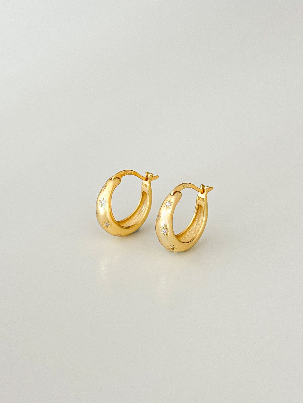 B21315FE-C708-47FA-A2E2-B86730F60AE6