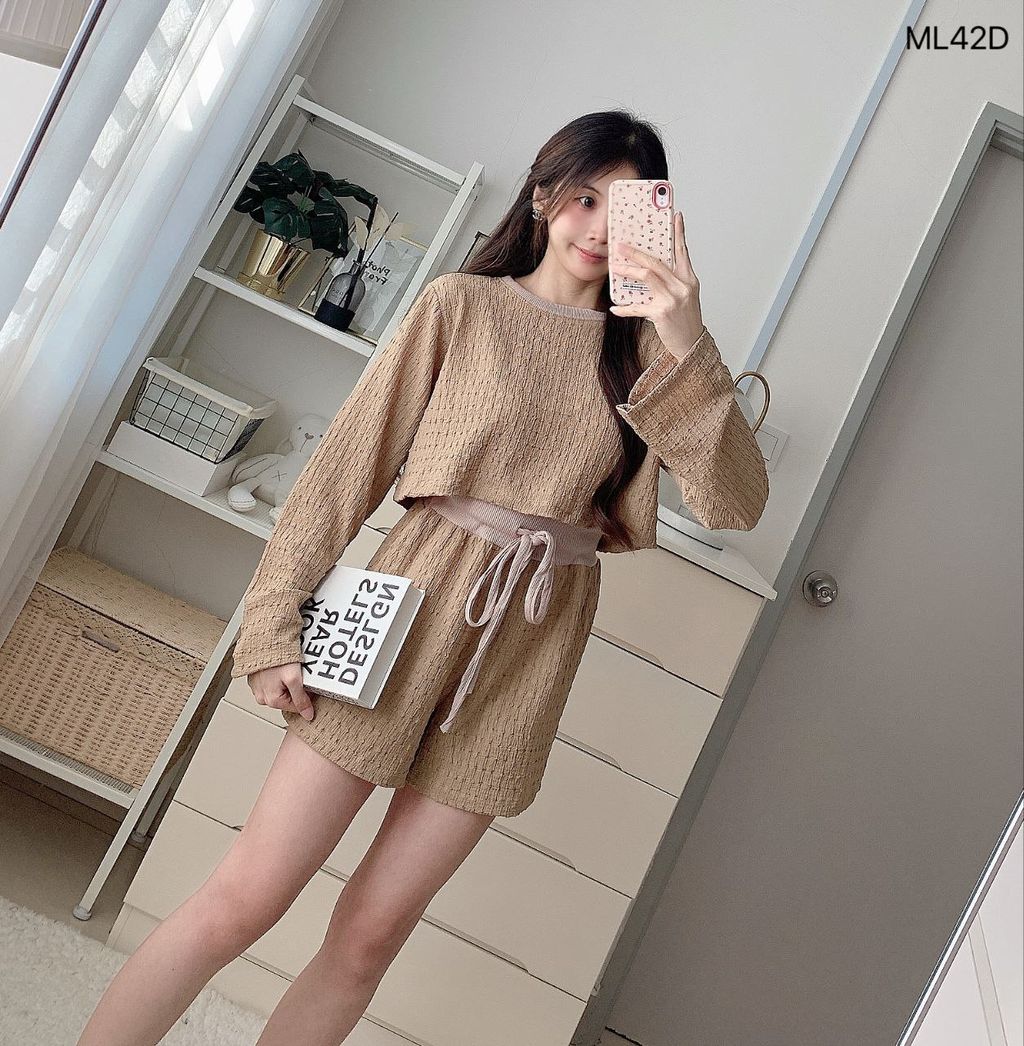 photo_2_2025-10-28_22-55-10