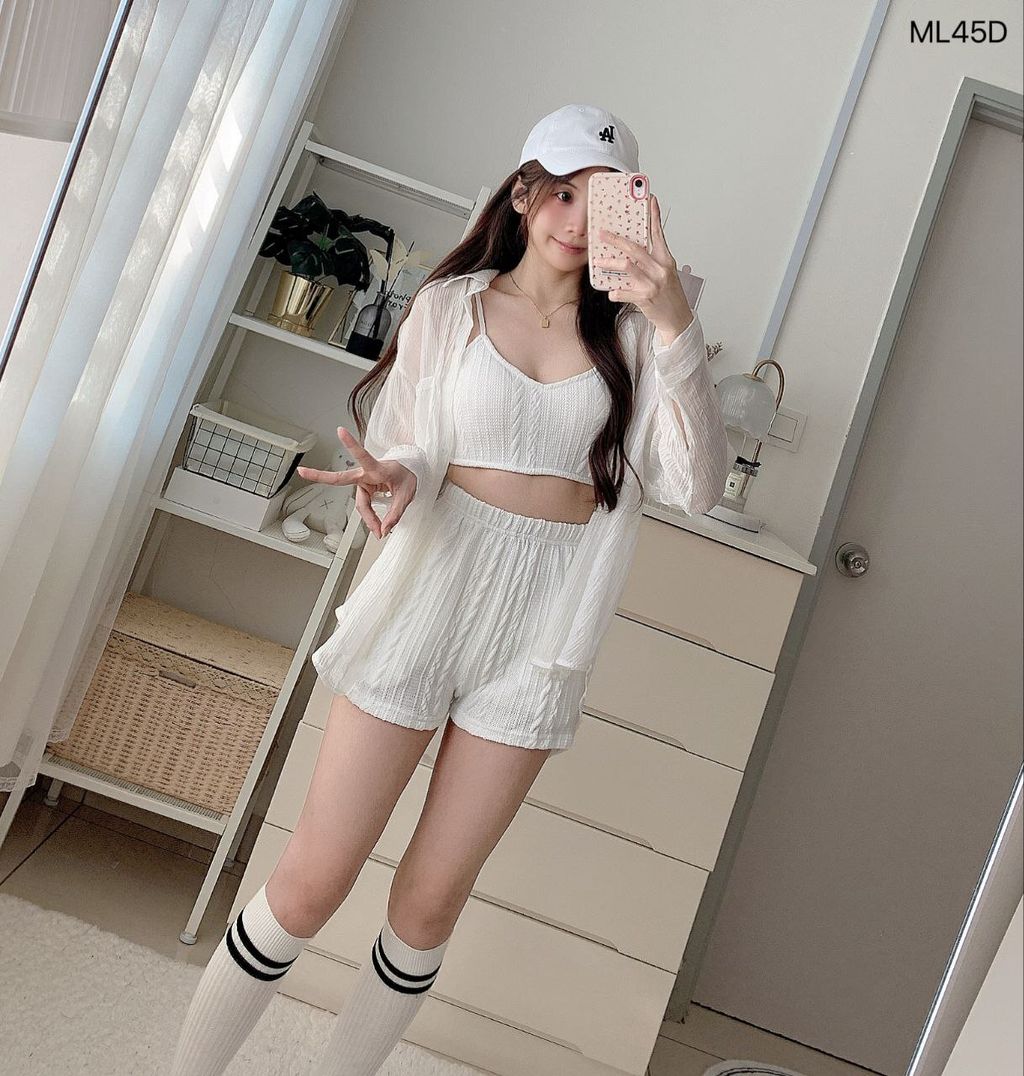 photo_3_2025-10-28_22-57-07