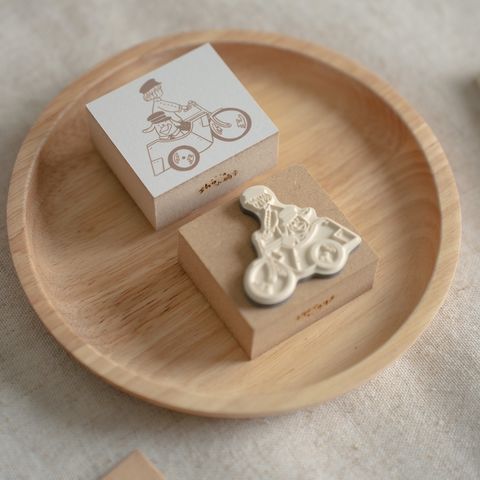 WoofExpress_Stamp_02