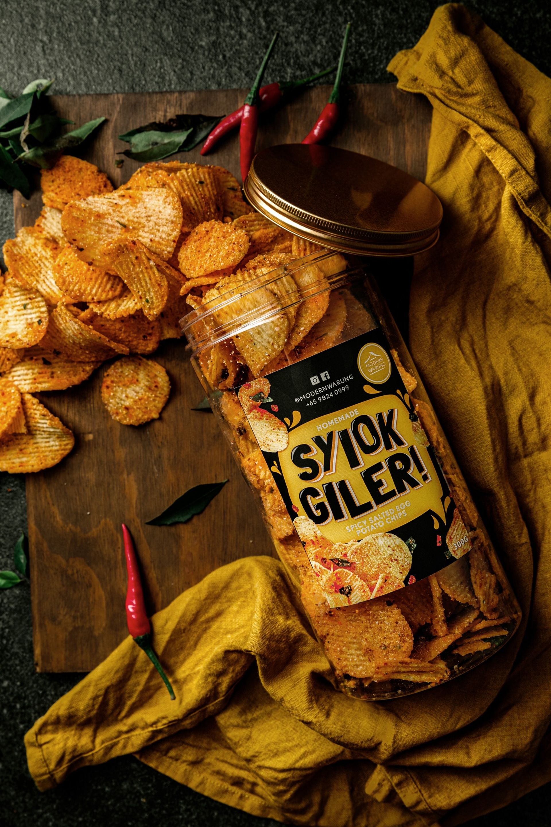 Modern Warung | SPICY SALTED EGG CHIPS