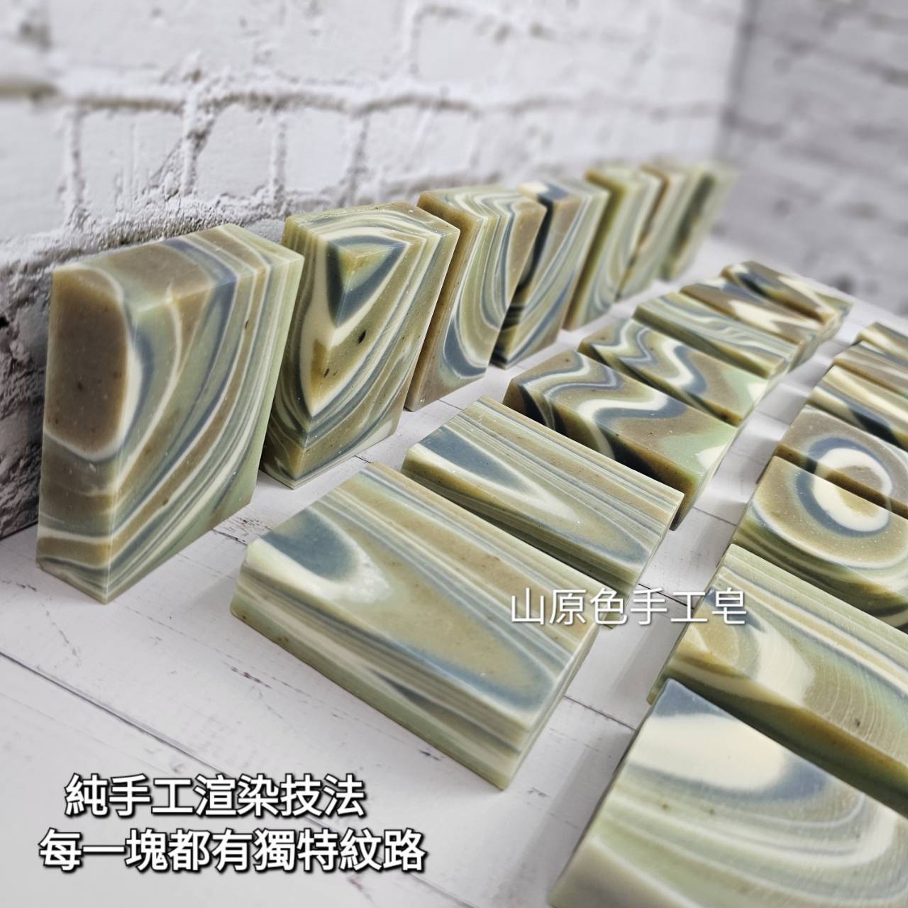 【左手香】舒涼皂-01
