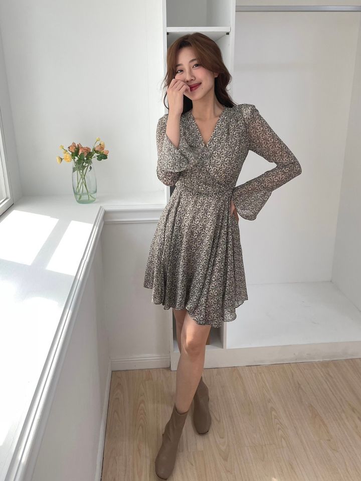 12BBDE0A-F890-440B-B873-3E206CDB86E5