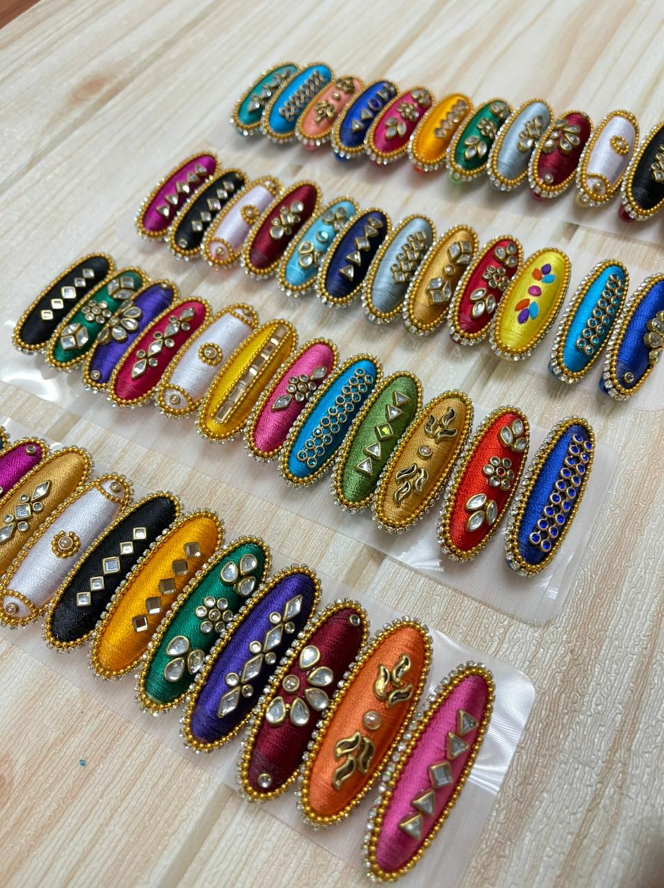 Fancy on sale saree pins