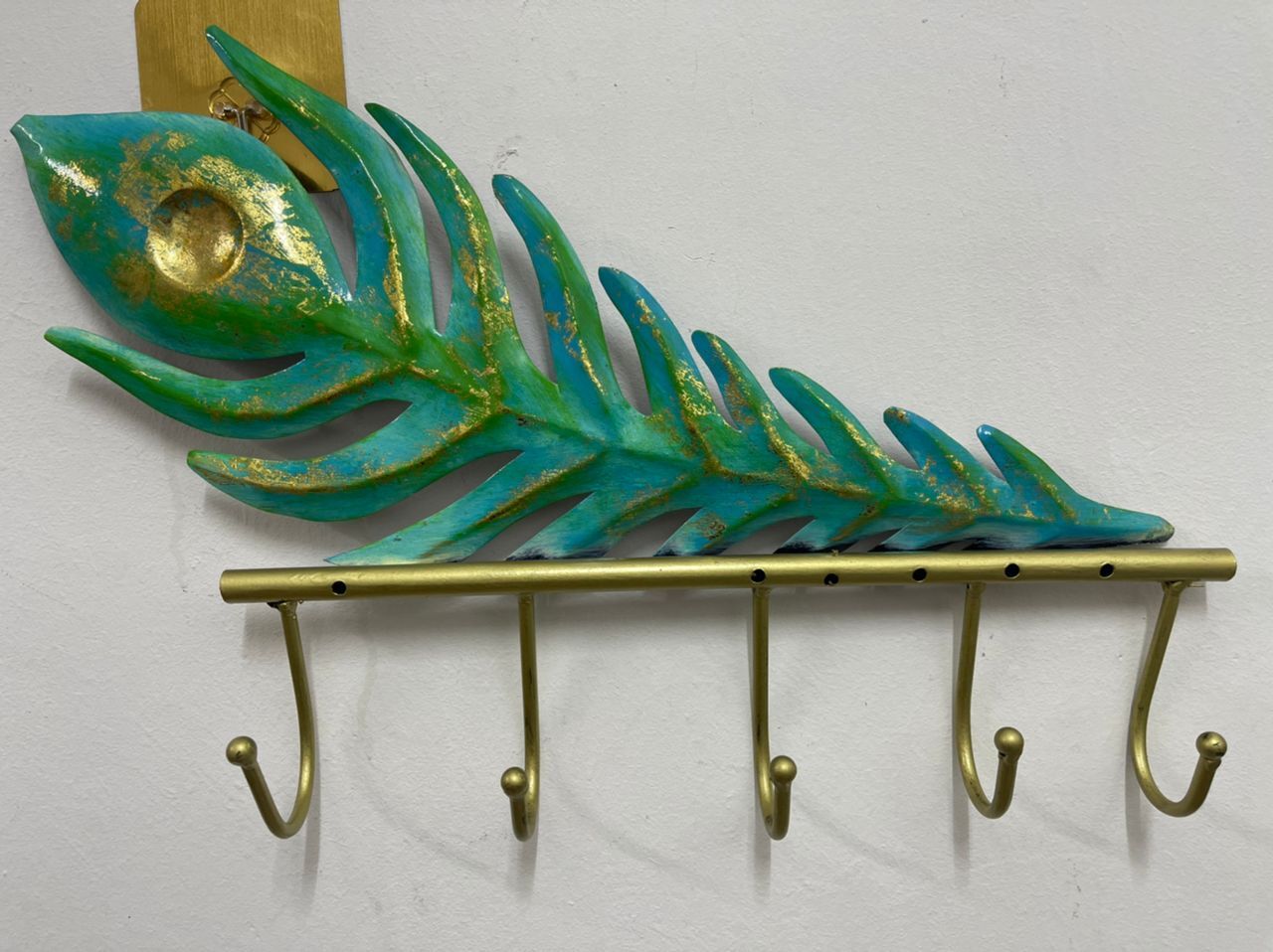Krishna Peacock Feather Key Holder - Wall Decor – Shopee Chennai