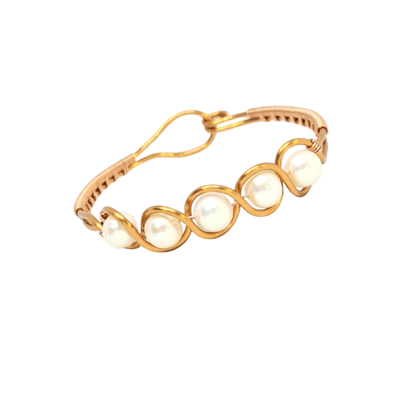 Freshwater Pearls 2 pieces Gift Set - Copper Bangle and Copper Earrings featuring Freshwater Pearls