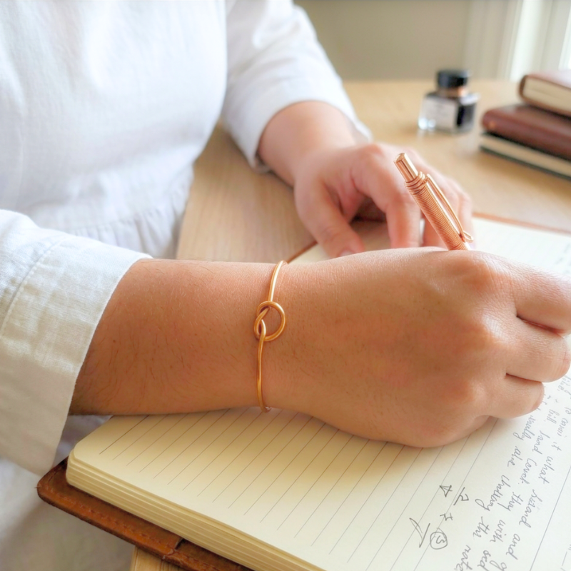 Love Knot Copper Bangle - Minimalist