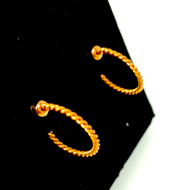 Twisted Hoop - Copper Earrings