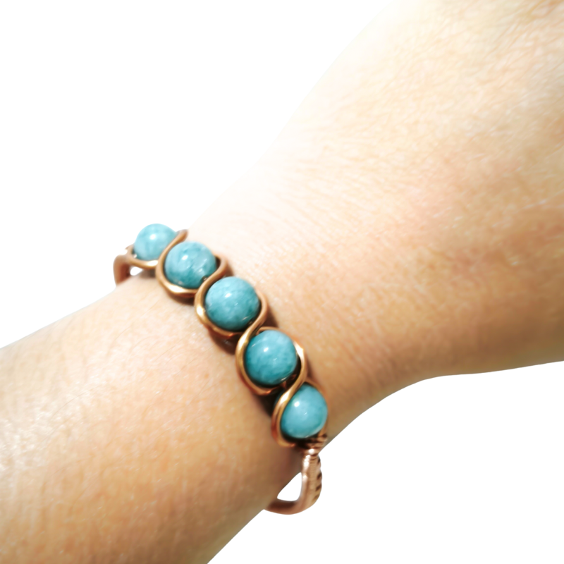 Copper Bangle with Aquamarine