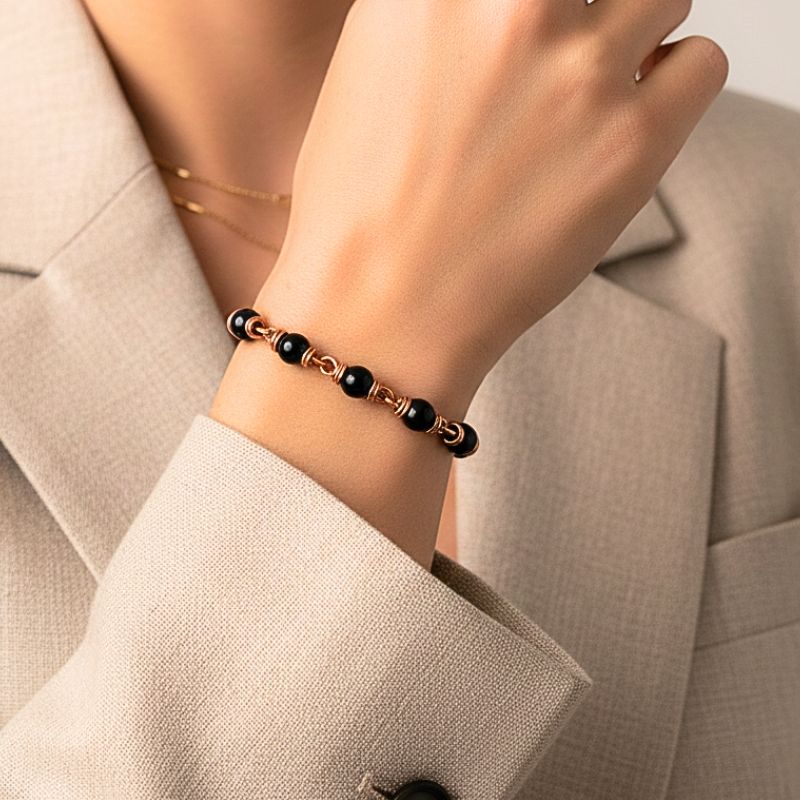 Copper Bracelet featuring Black Agate