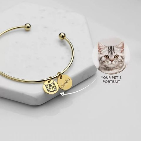 E884E739-69FA-405F-B325-3169B30489F0