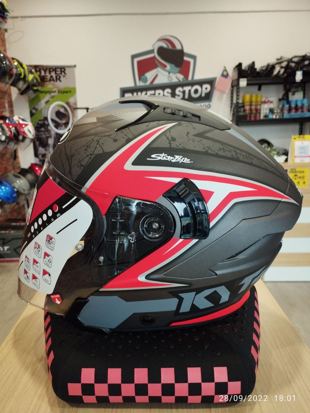 Helmet clearance kyt nfj