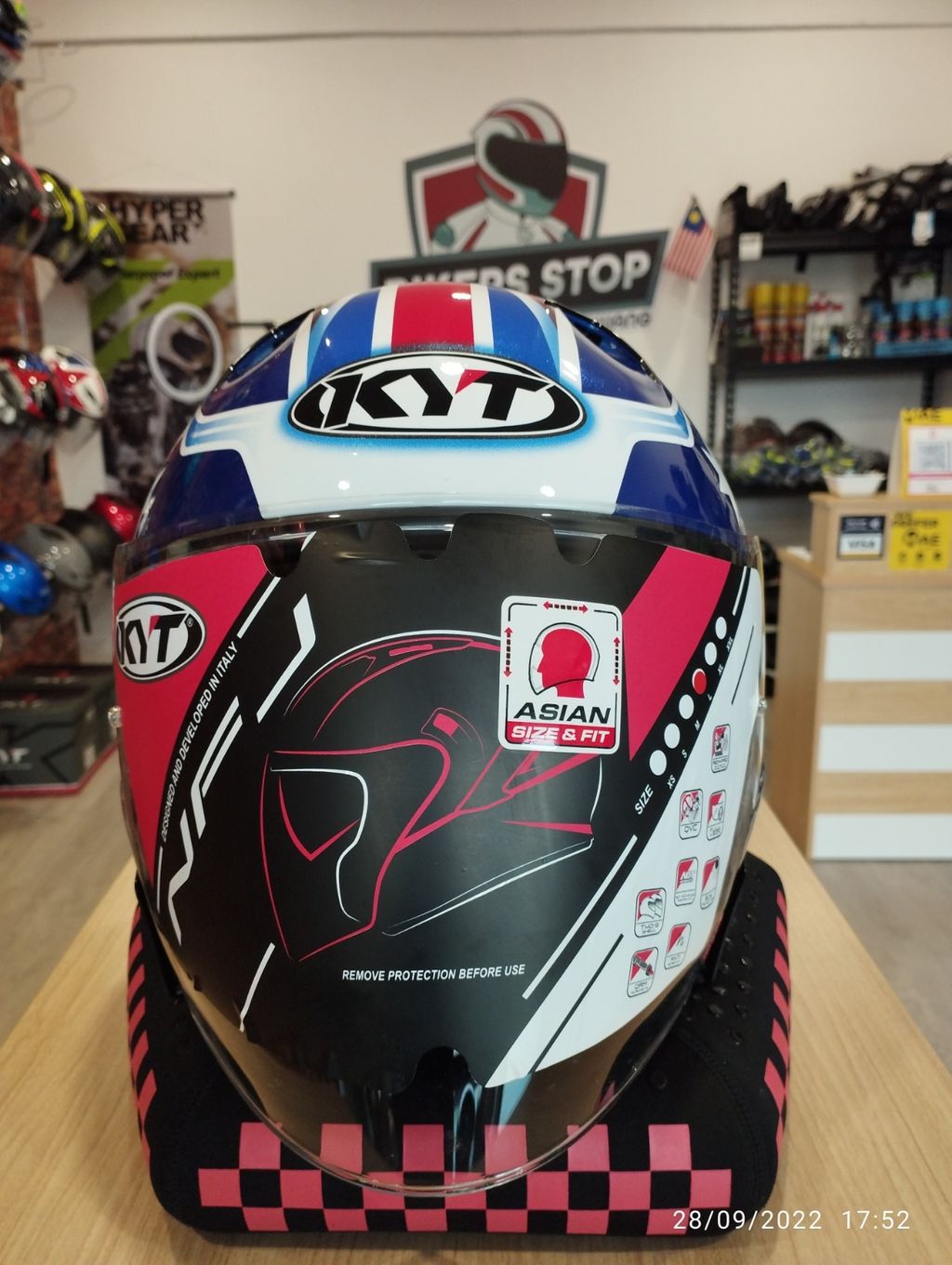 KYT Helmet NFJ Broc Parkes Bikers Stop Rawang Kedai Helmet Ansuran