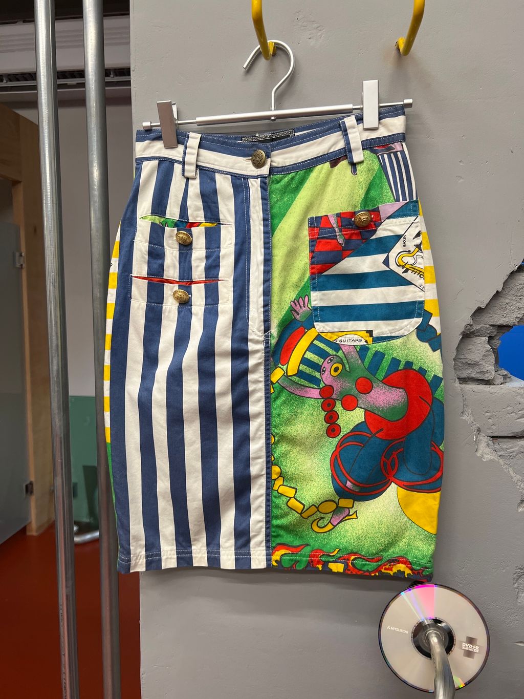 image_picker_82950FD6-4F76-4960-863A-8C955D6EB65E-2625-00000149073185B9