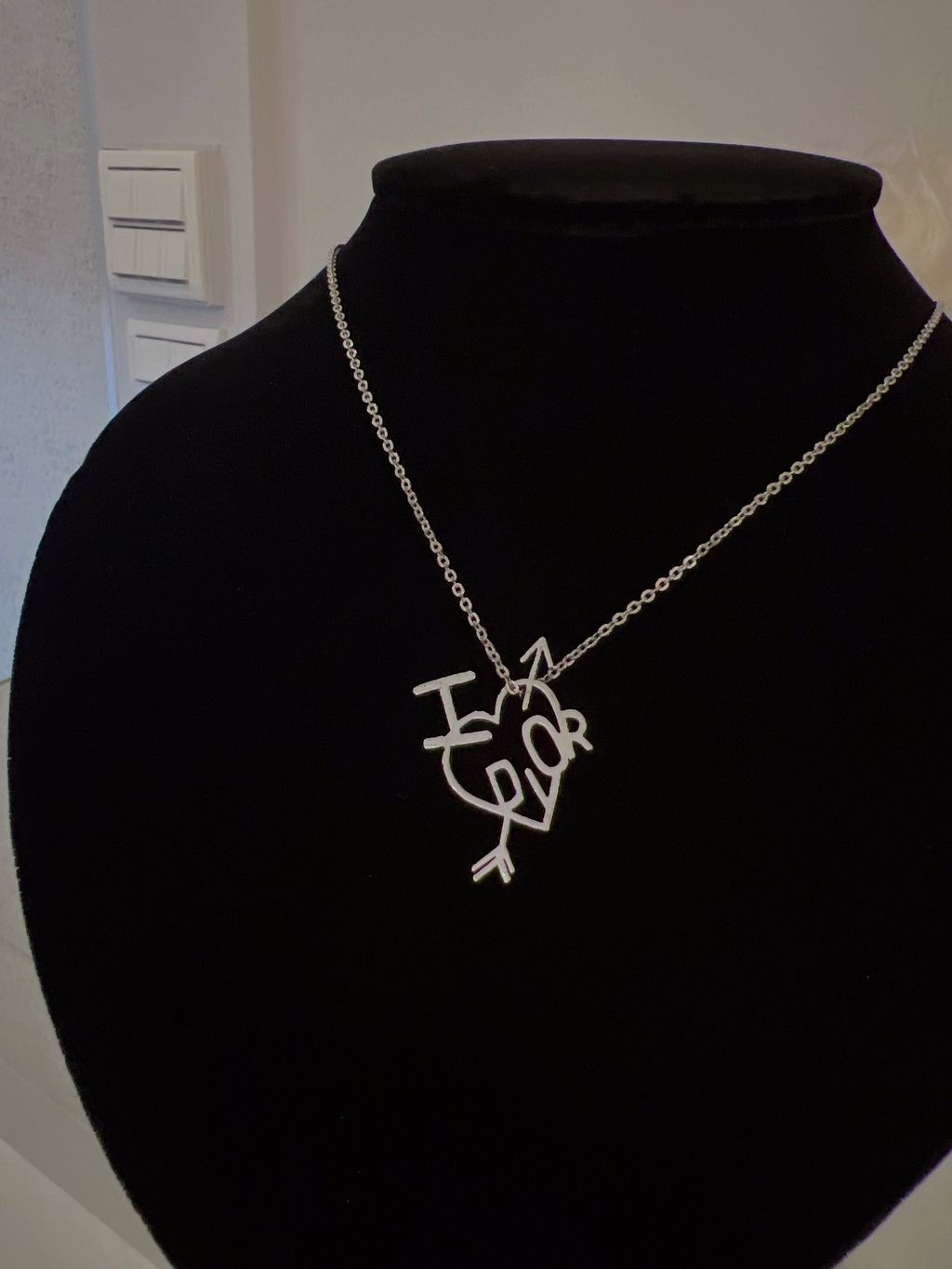 300D79B3-BD31-4445-A48F-4898AFF880B9-1724665733586