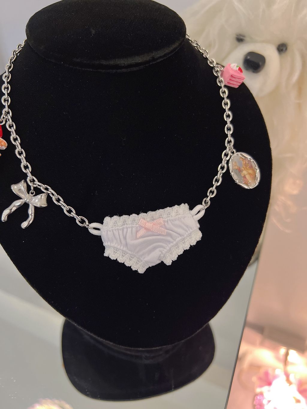 E56C5D02-4513-4E04-861E-F32FE0CBCA43-1729595200332