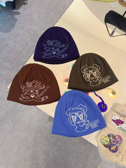momentel 愛 ビーニー
