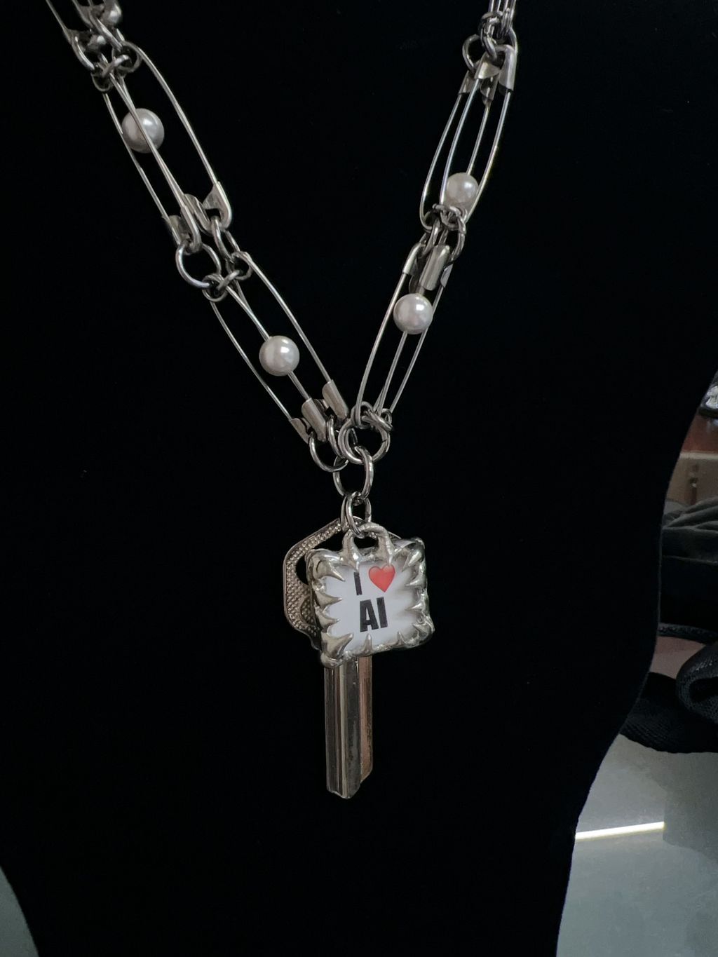 image_83D85240-DE1E-40B3-A41E-88A398EC008D_1758630303