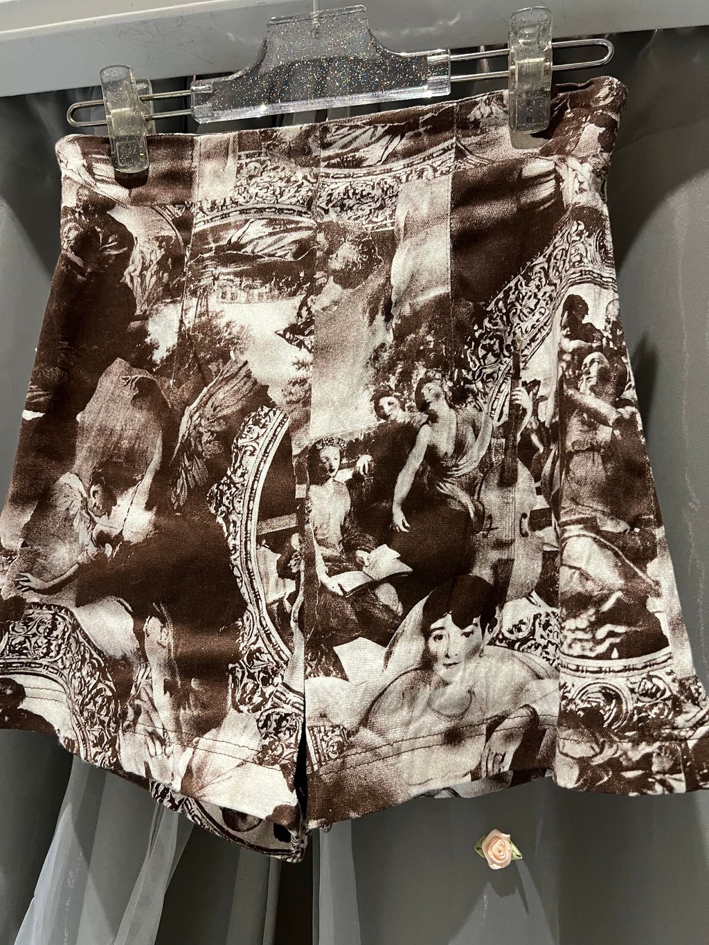 image_EE2648D0-56BD-4DAC-BFC1-AFF1D7EDBD2E_1759829938