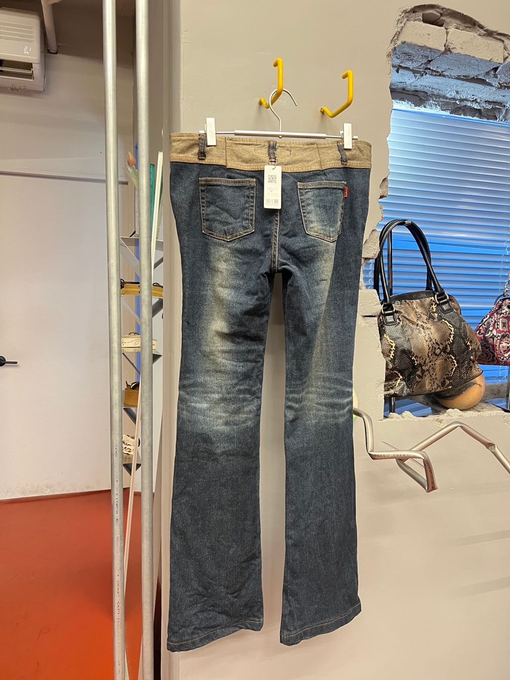 image_D7DE7A40-74BD-47D7-A1FB-66EEFDEBC640_1765388192