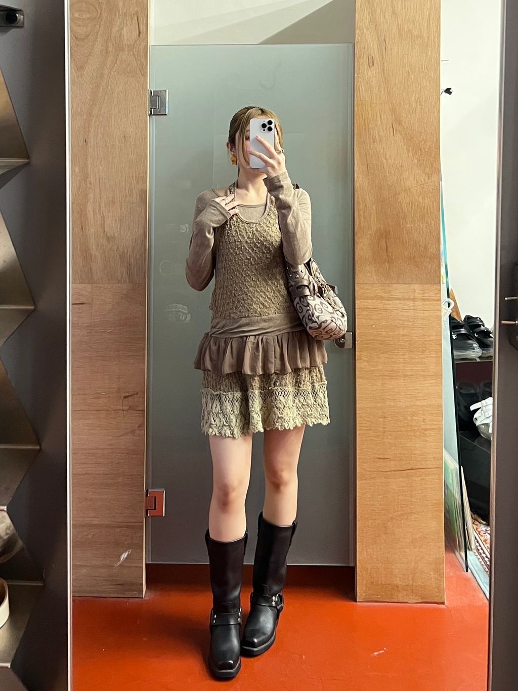 image_4D553E9A-FF3B-4647-889F-594FA32BA072_1766000739