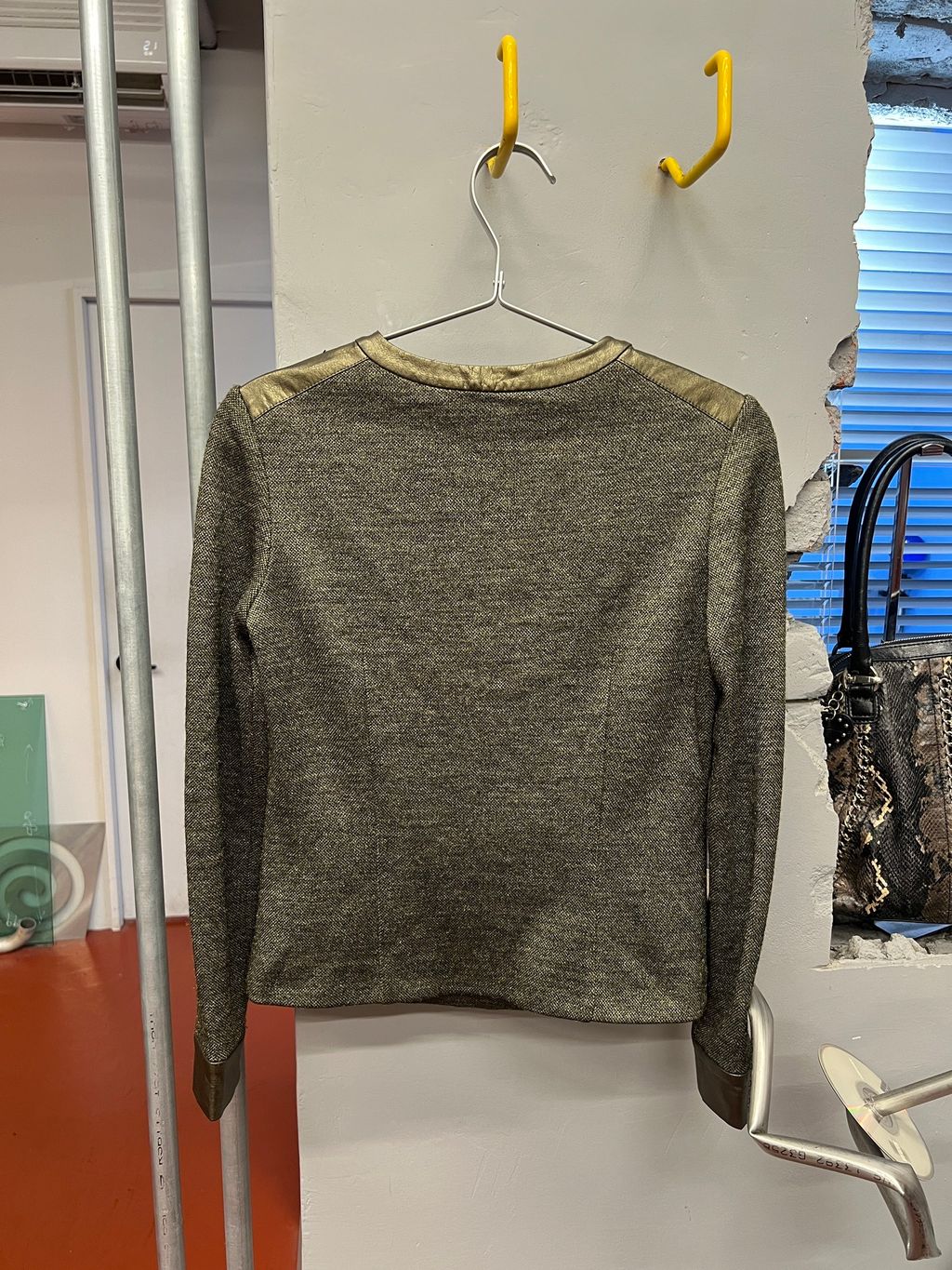 image_2C383AEC-1676-413A-B8D2-3D6B861E8A2F_1766060983