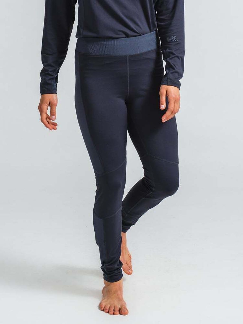 330_VA0288002-5-full