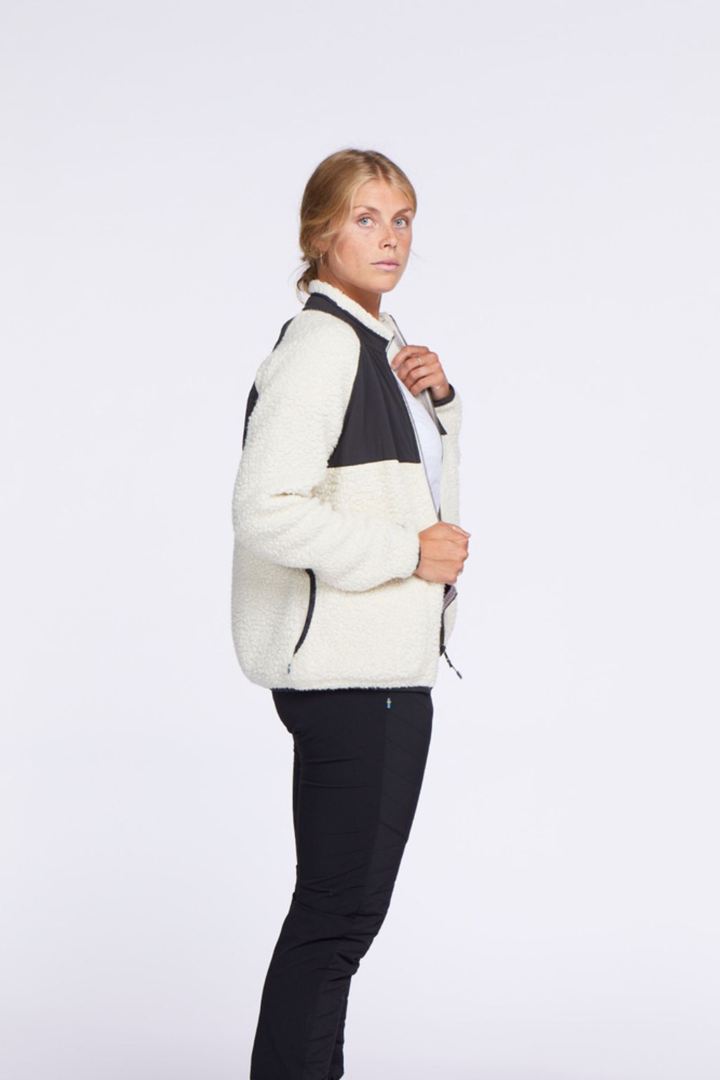 aw126-w-ow-9