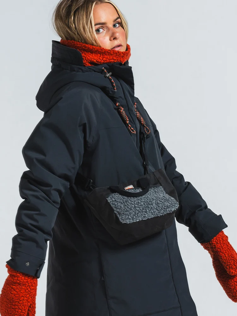 122_AW213-RUO-6-full