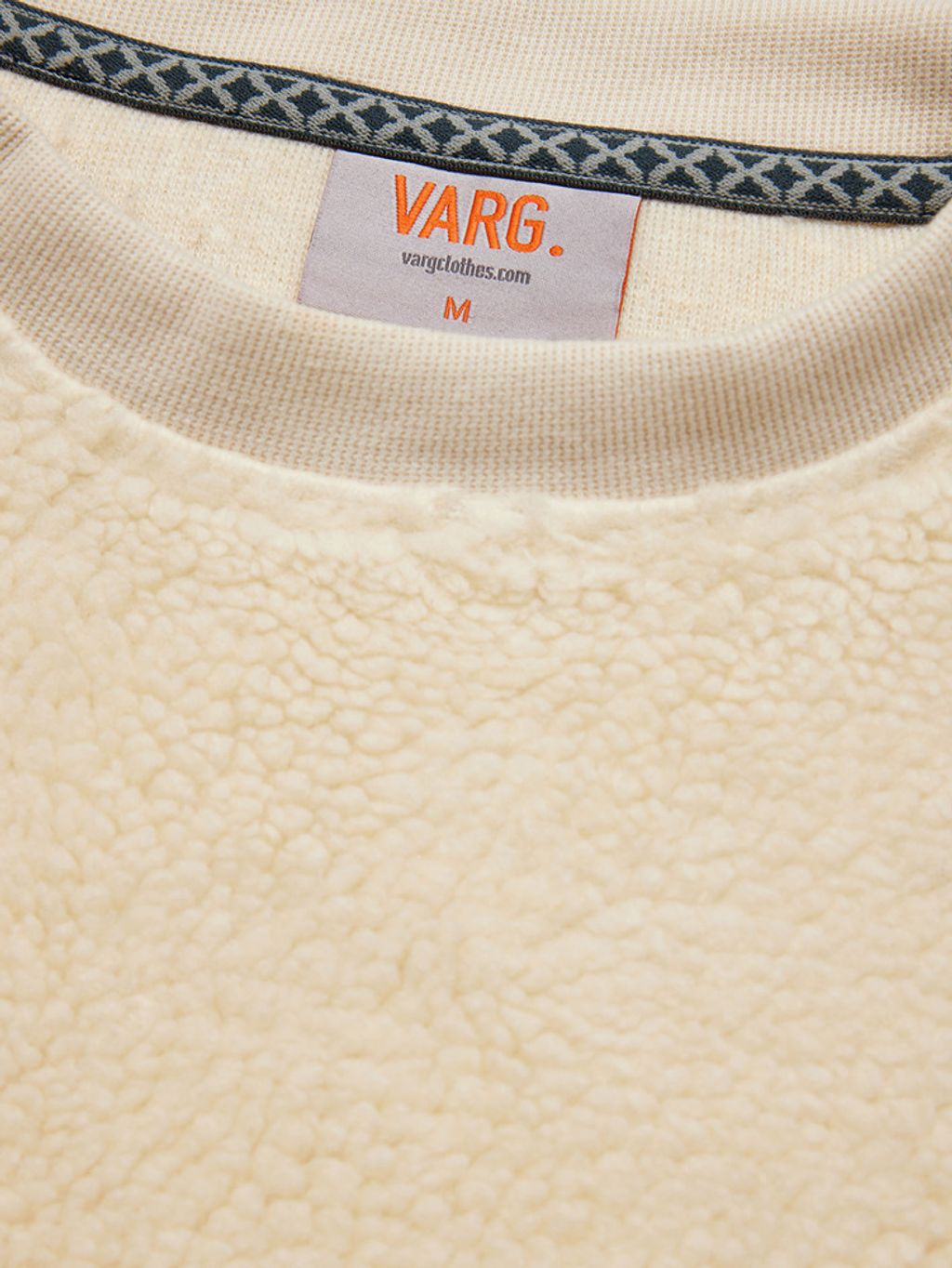 310_VA0272001-3-full