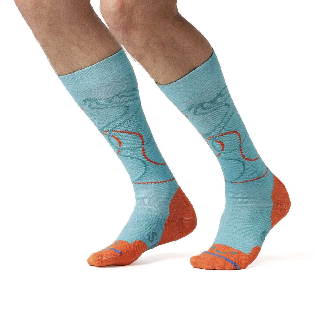 F2093-5087-feet1_b56a67b2-433a-4eb7-8048-22def336cc2e