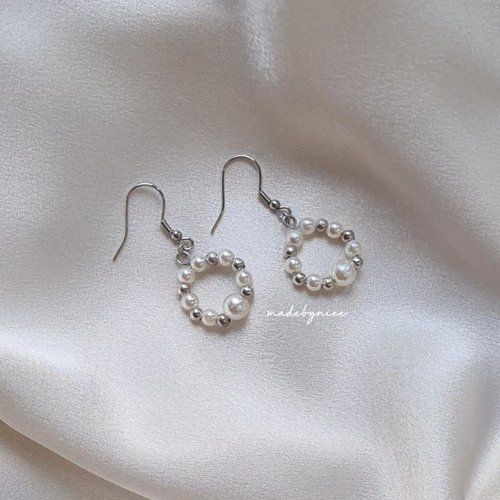 Pearl's Treasure Earrings 1 (Watermarked).JPG