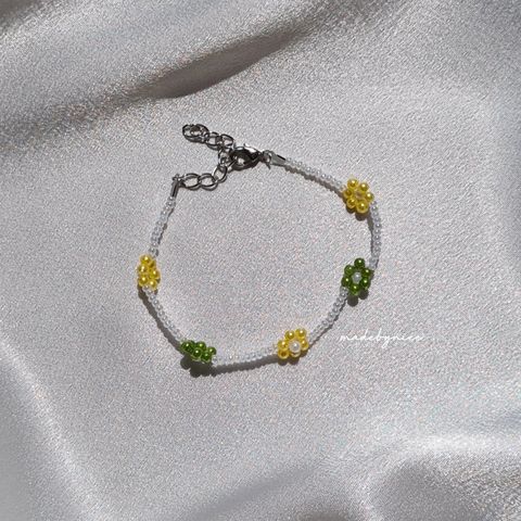 Daisies in Bloom Bracelet 1 (Watermarked).JPG