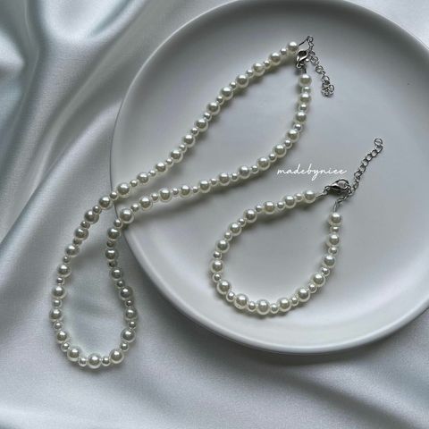 Simple Pearl Set 1 (Watermarked).jpg