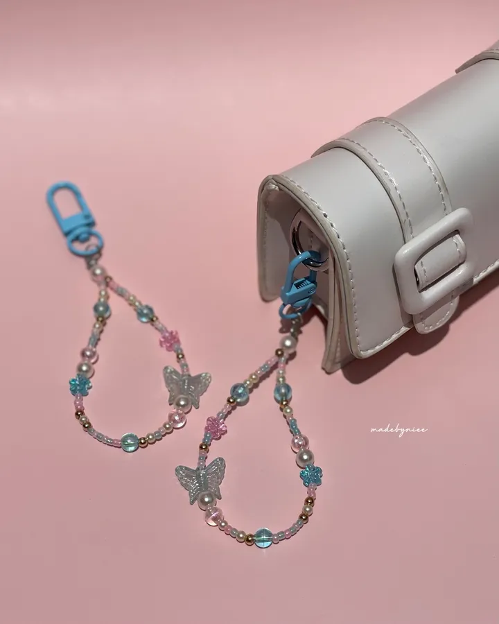 Butterfly Fly Away Keychain 2 (Watermarked).JPG