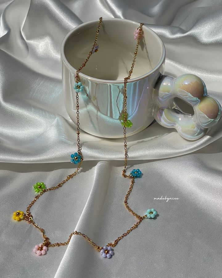 Rainbow Daisy Waist Strap 1 (Watermarked)