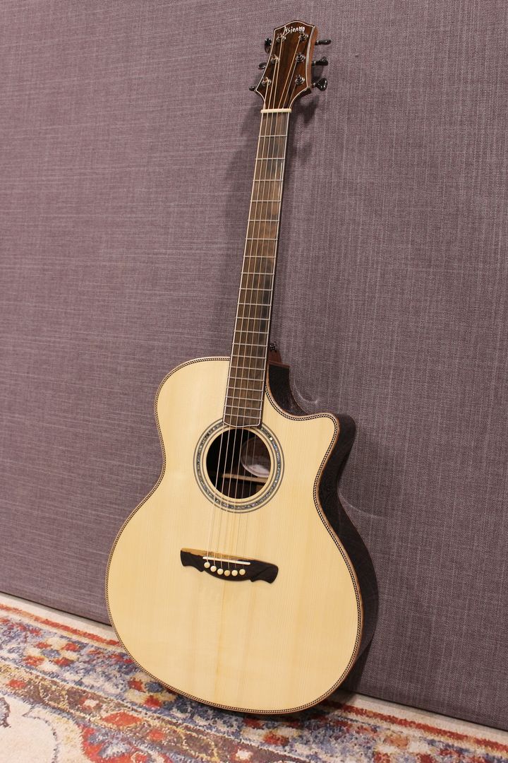 HsienMo-autumn-ga-GermanSpruce-rosewood.jpg